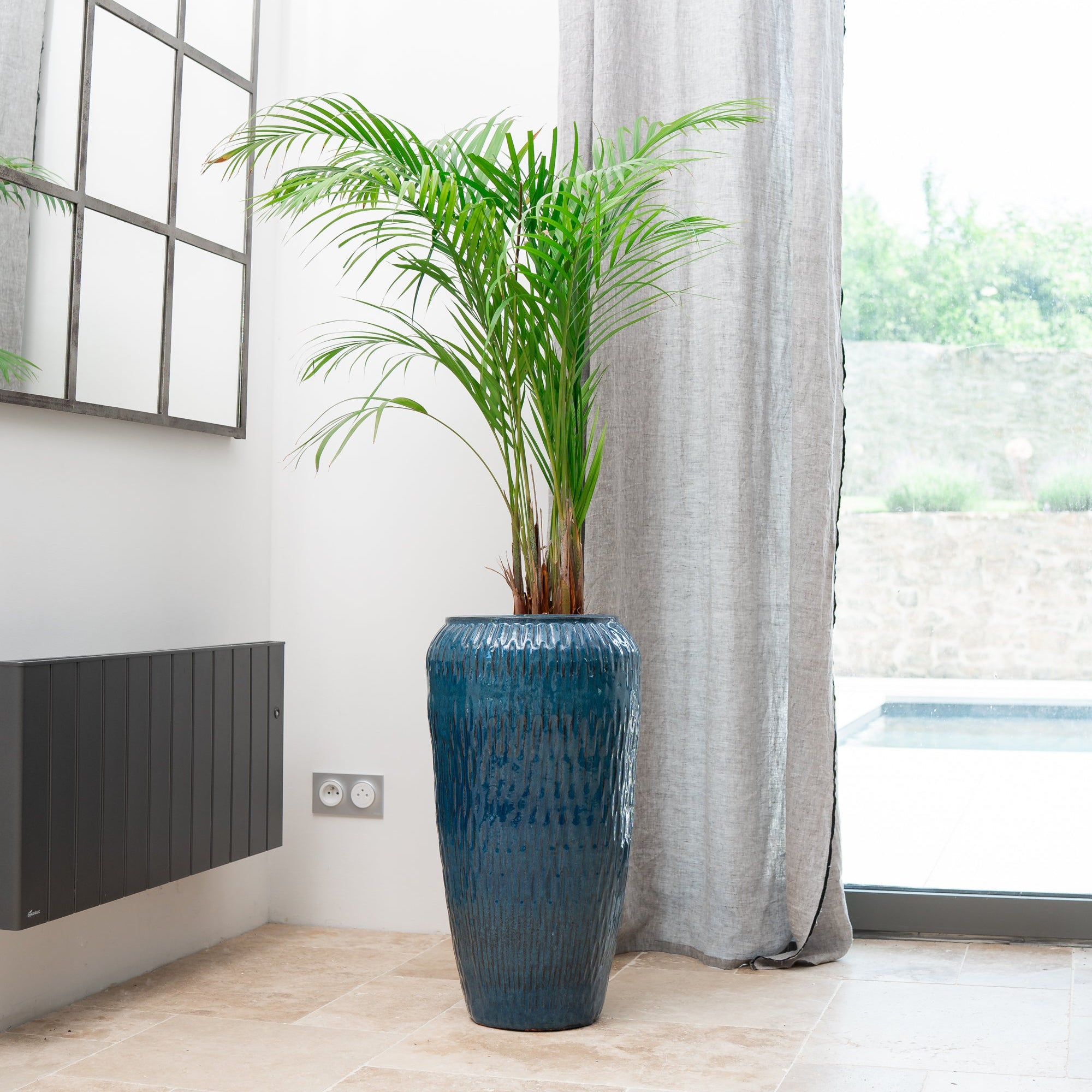 Blumentopf POMPADOUR Azurblau – handgefertigte Keramik, XXL bis 68 cm