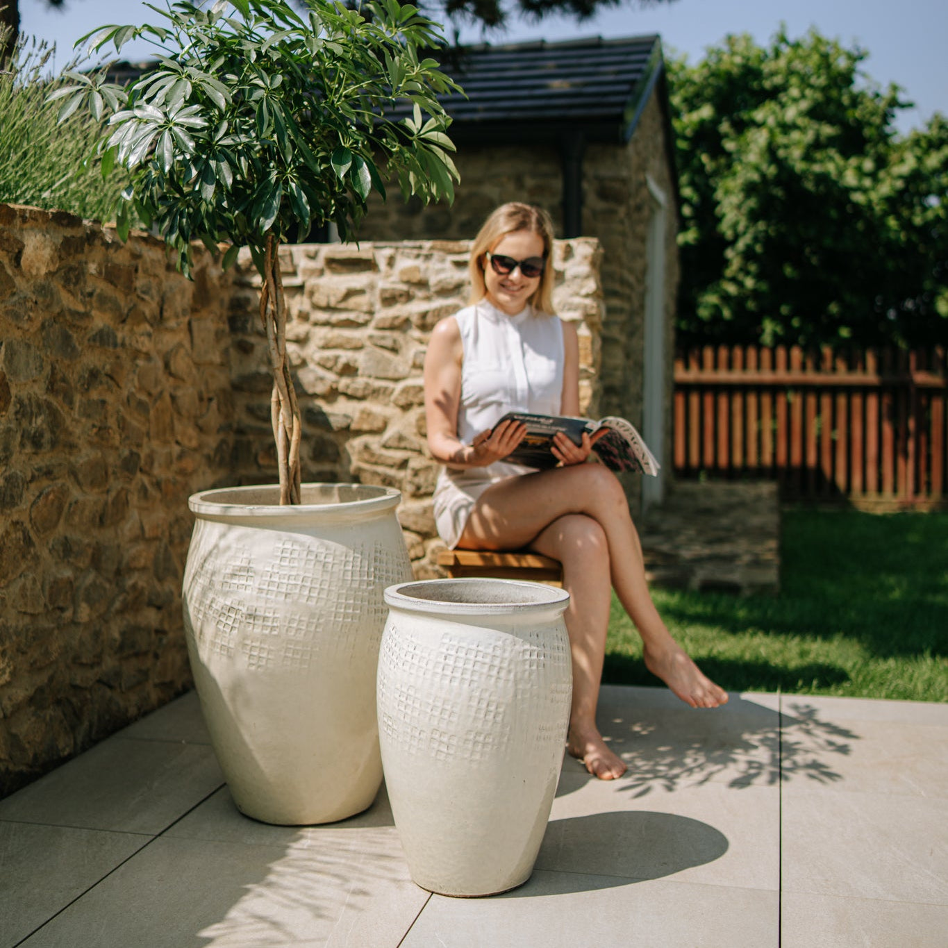 Keramicky květináč Poseidon - Krémová