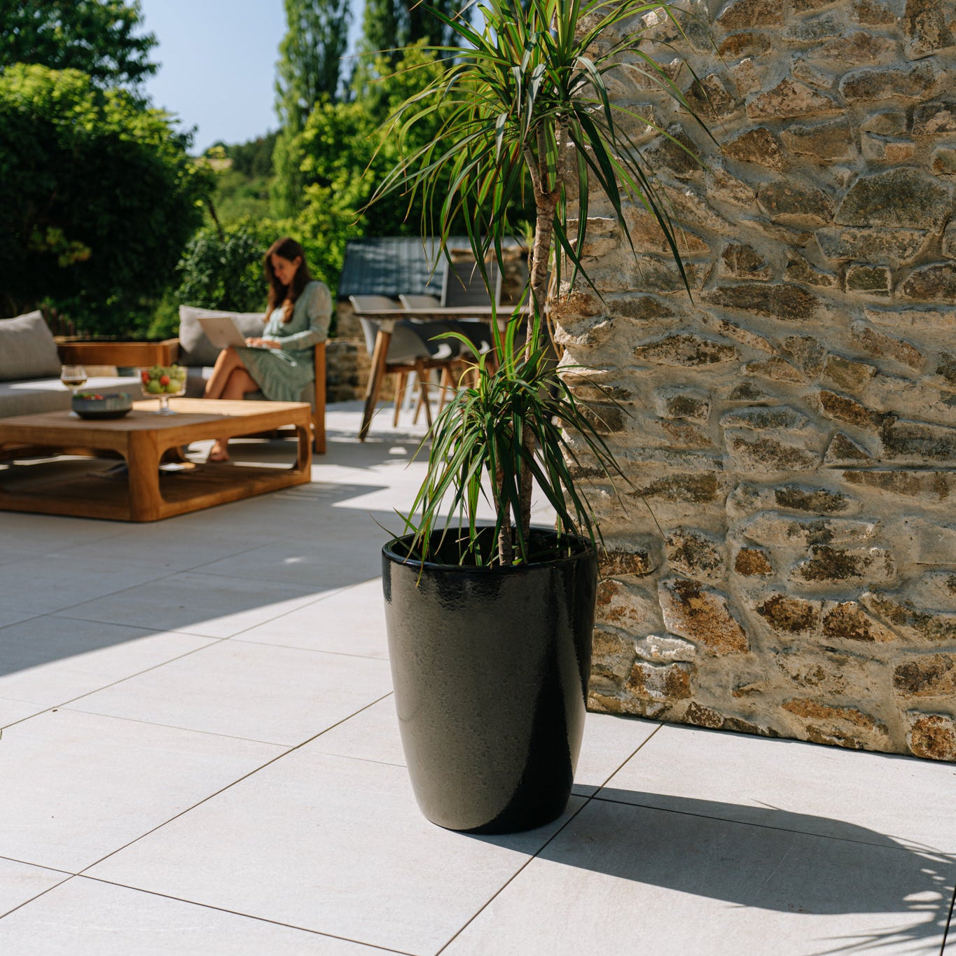 Keramicky květináč Mazarin - Černá