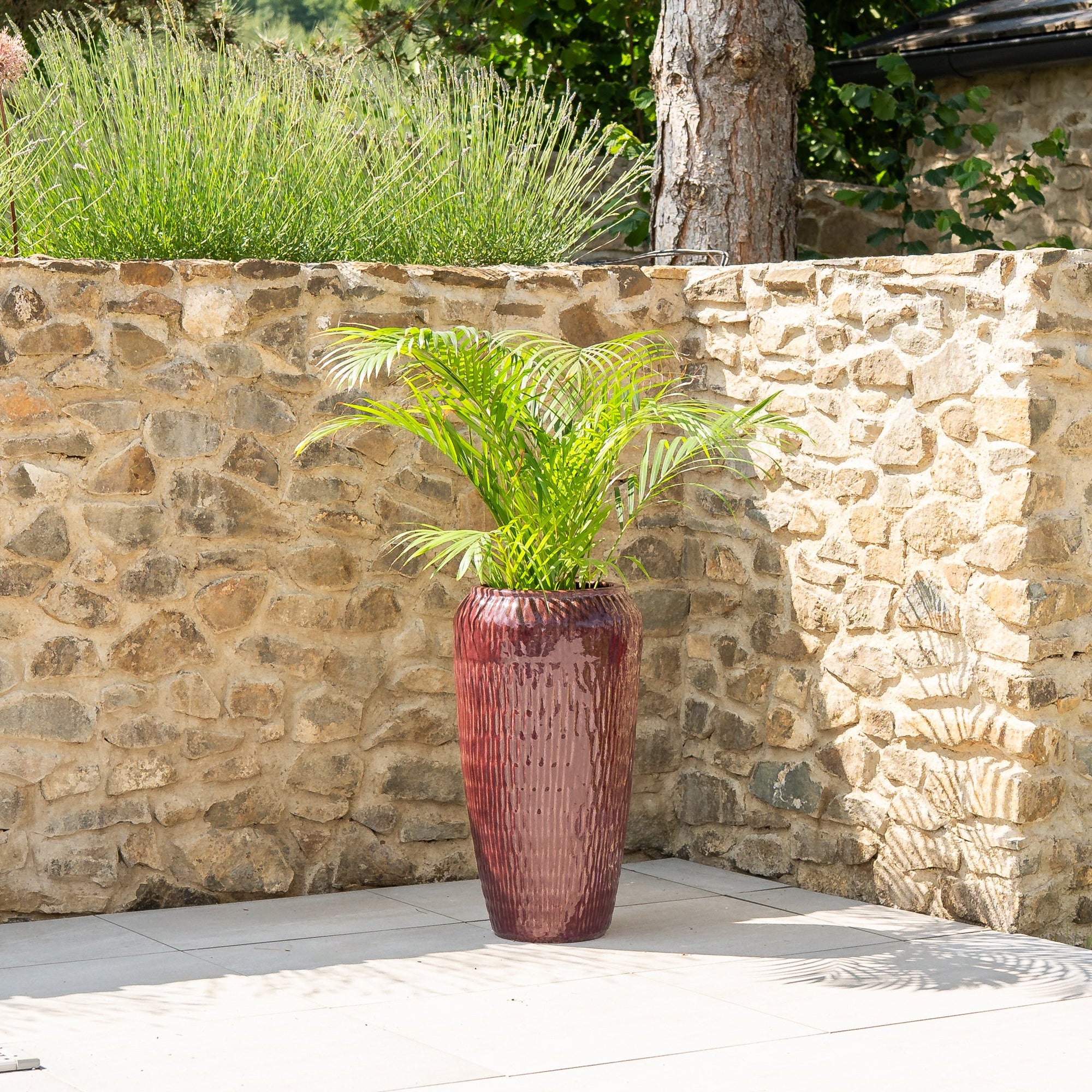 Provencelia Pflanzkübel POMPADOUR Cihlově červený – glasierte Terrakotta, Anduze-Stil