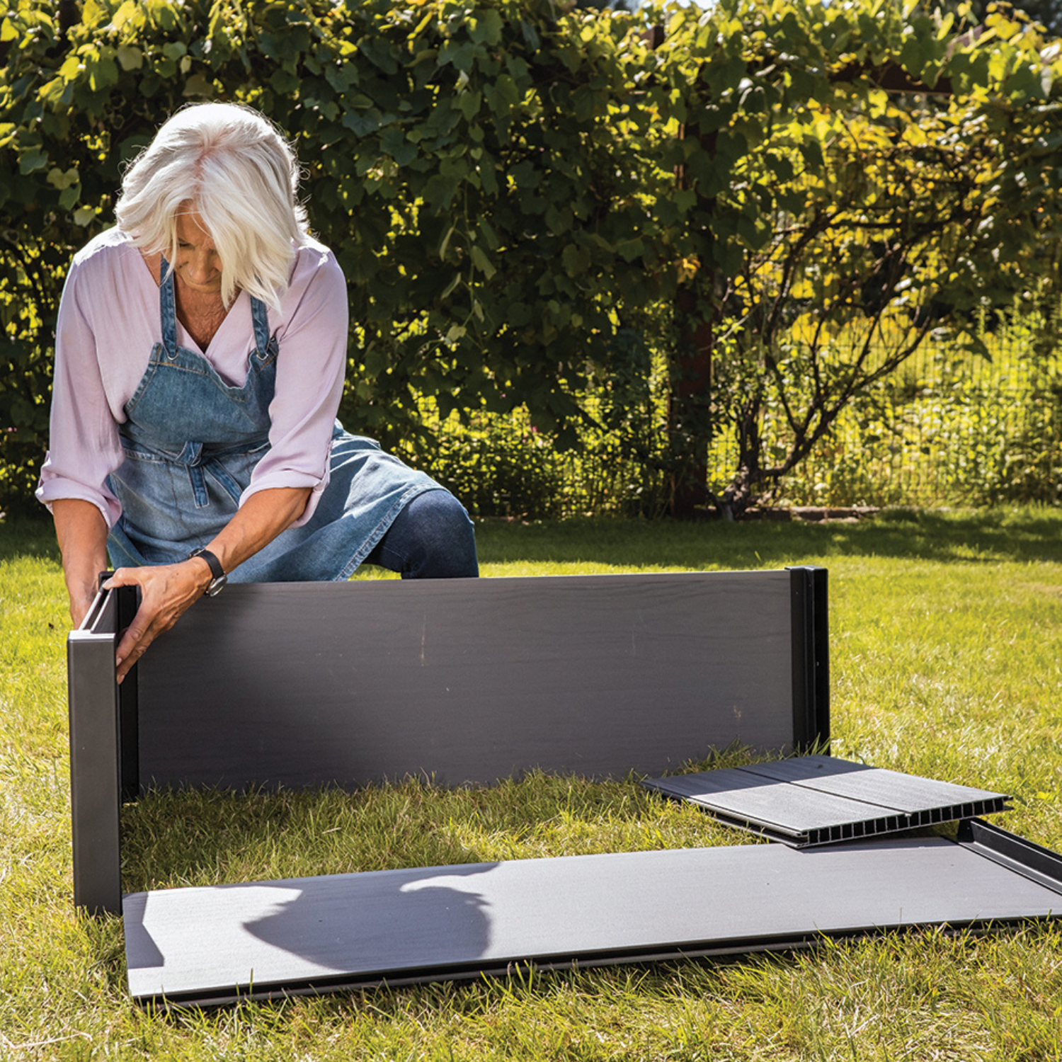 Keter Maple Garden Bed — vyvýšený záhon 106×50 cm, šedý