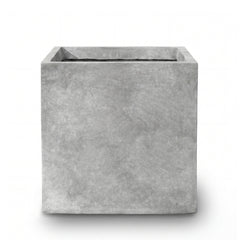 Beton-Pflanzkübel Kubix (50 x 50 x 50 cm) – Hellgrau