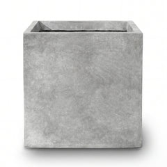 Beton-Pflanzkübel Kubix (75 x 75 x 75 cm) – Lichgrau