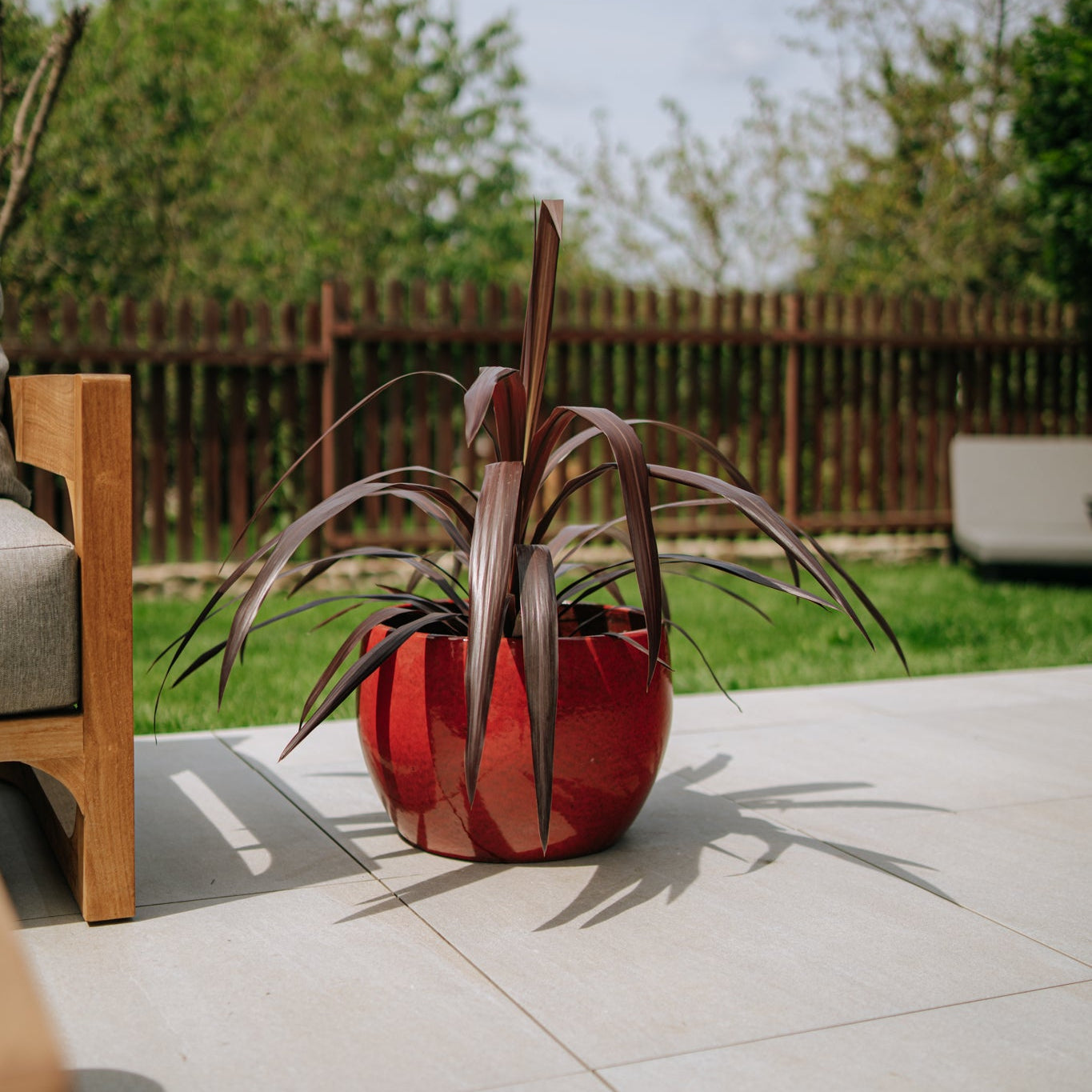 Keramik-Blumentopf ROMULUS - Tropenrot