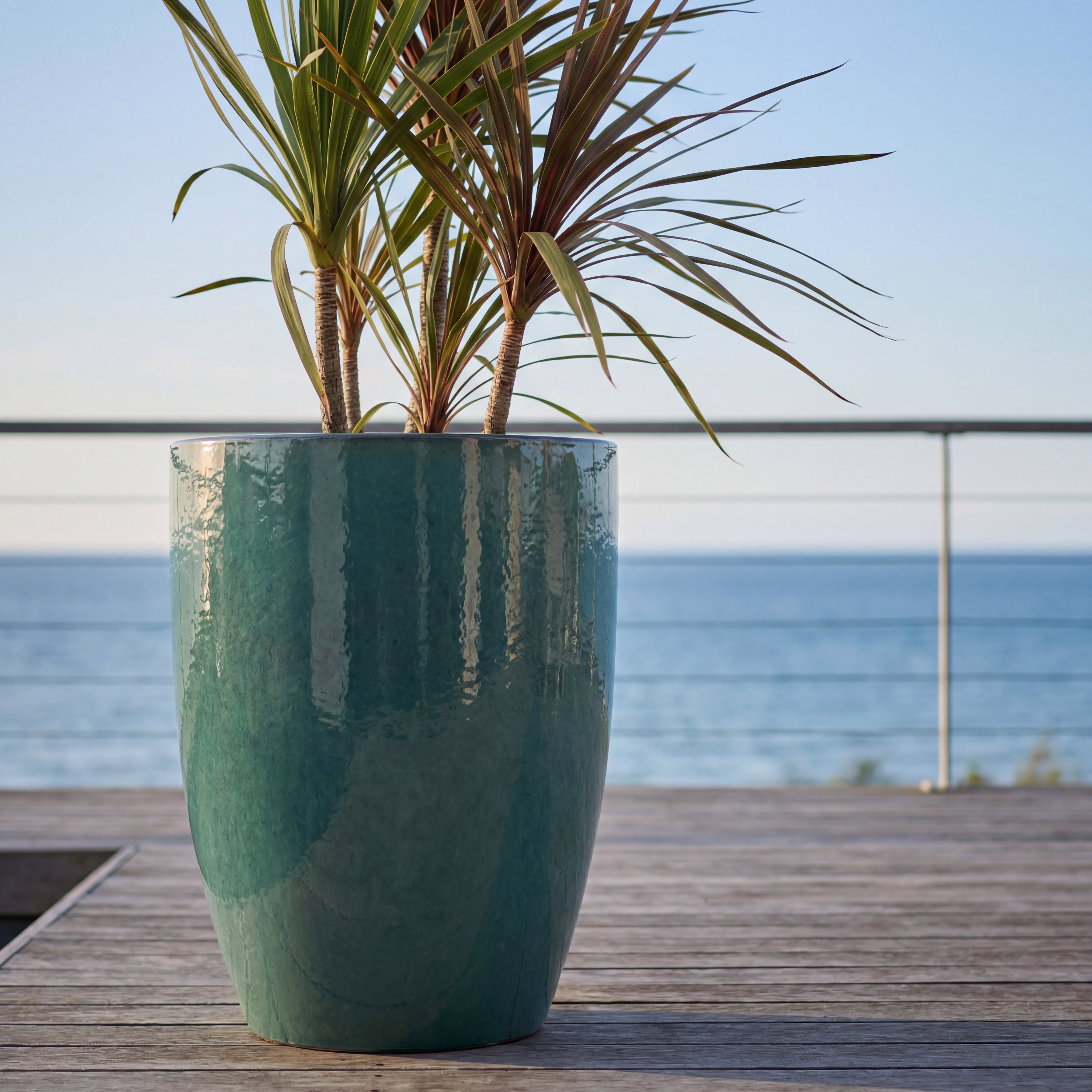 Stylový keramický květináč MAZARIN v interiéru